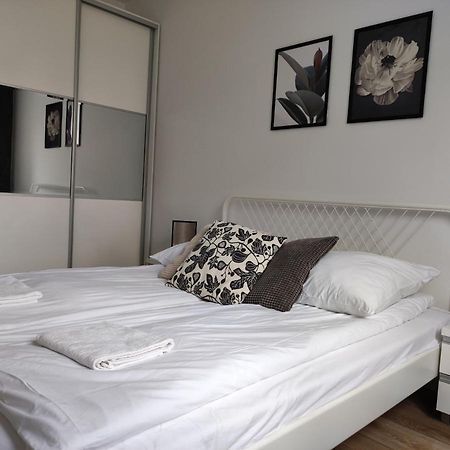 ורשה Lux Apartment Close To Medicover And Paley מראה חיצוני תמונה
