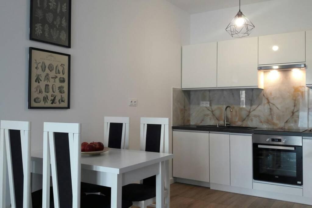 ורשה Lux Apartment Close To Medicover And Paley מראה חיצוני תמונה