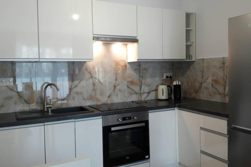 ורשה Lux Apartment Close To Medicover And Paley מראה חיצוני תמונה